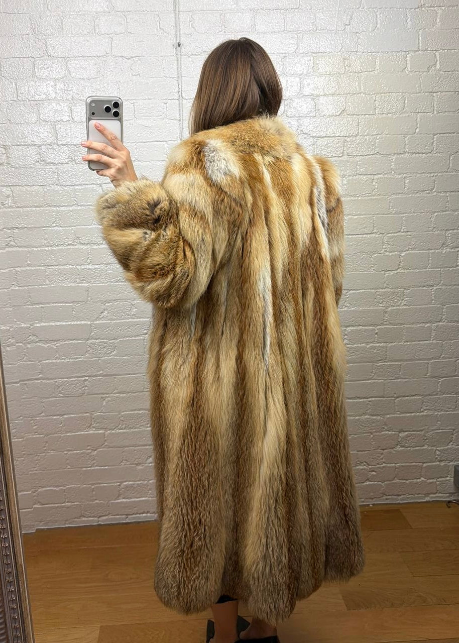 GOLDEN FOX FUR COAT