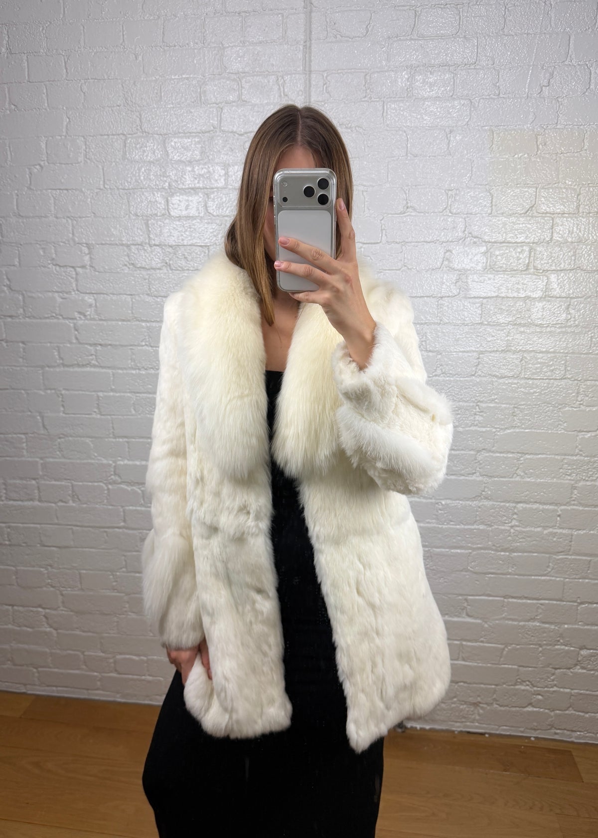 WHITE RABBIT