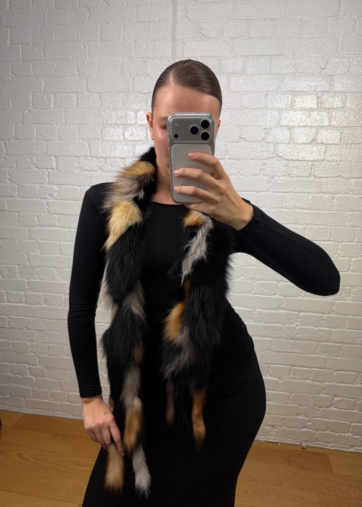 MULTI-FOX SCARF
