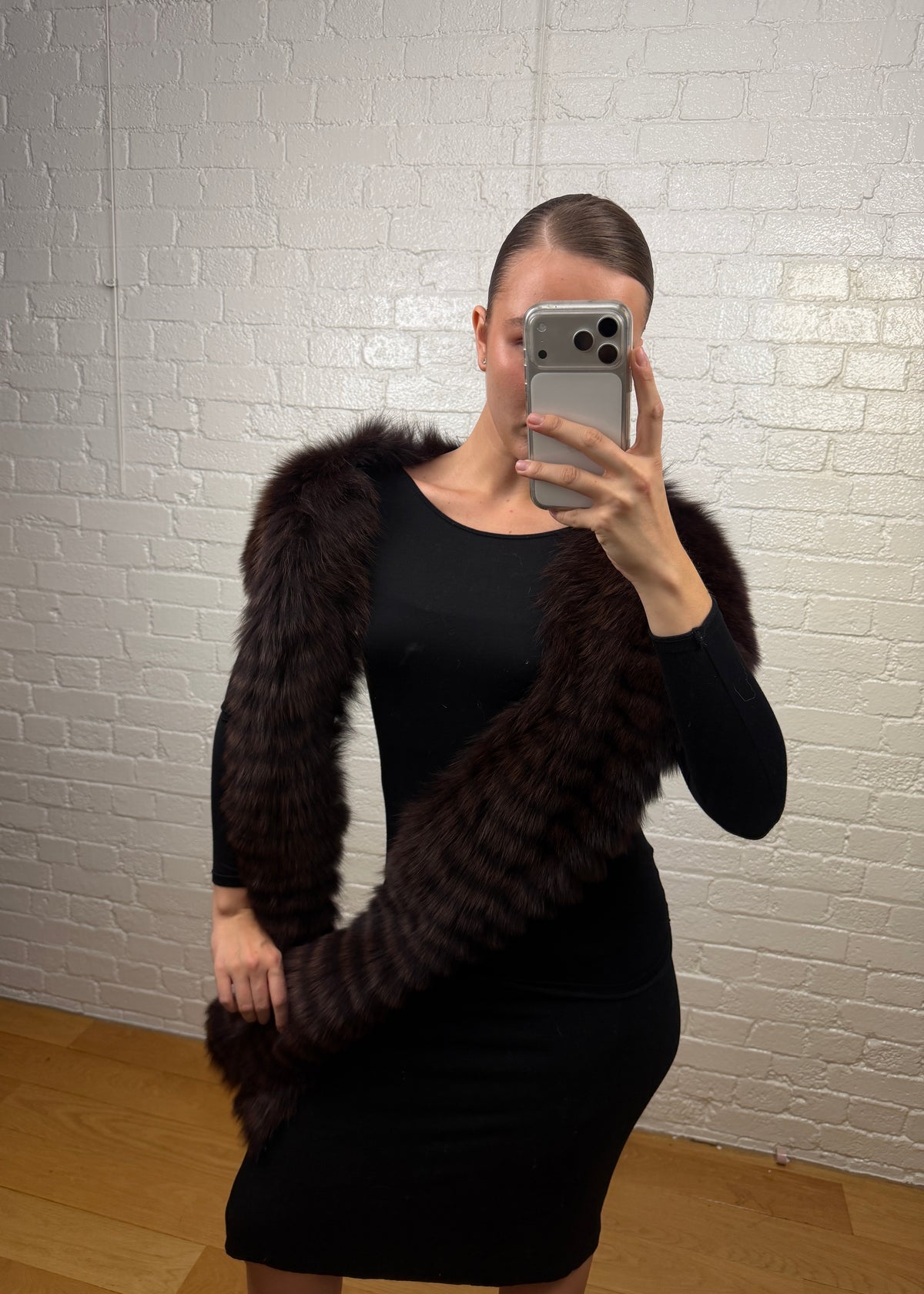 DARK BROWN FOX SCARF