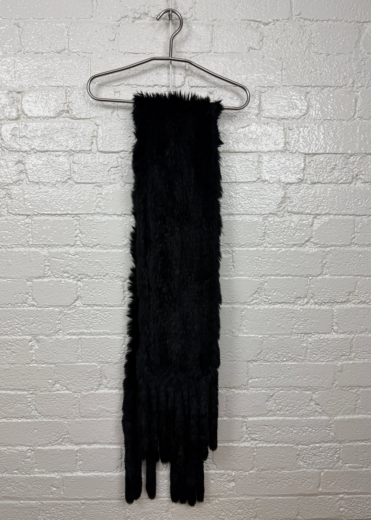 BLACK FUR SCARF