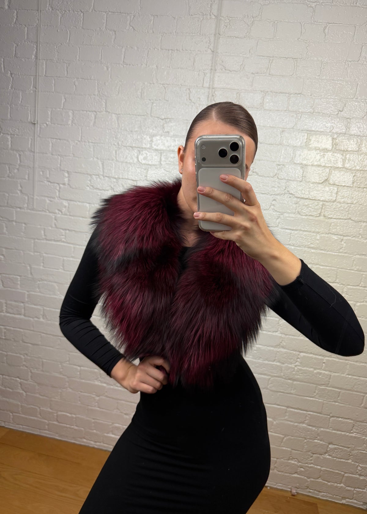 BURGUNDY FOX COLLAR