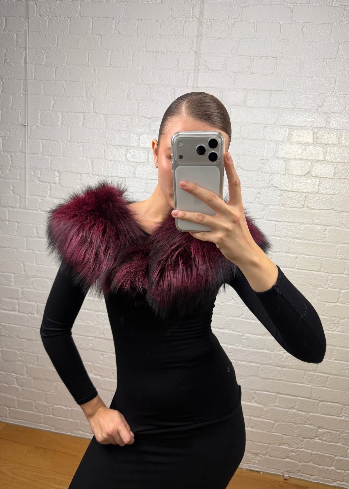 BURGUNDY FOX COLLAR